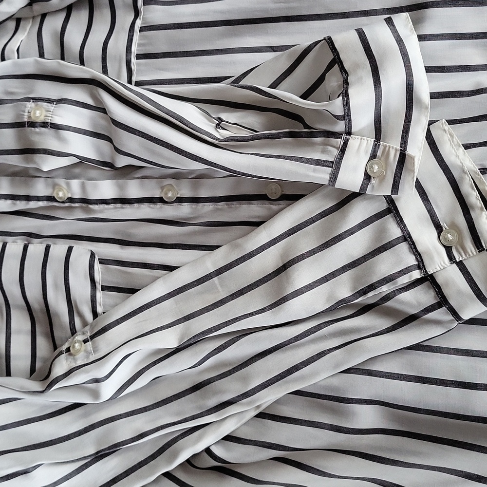 Express button down with shoulder detail. Size L - image 3